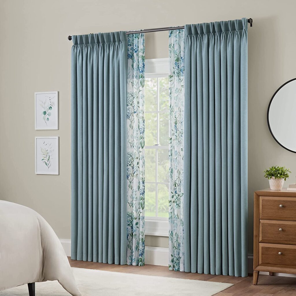 linen-curtains